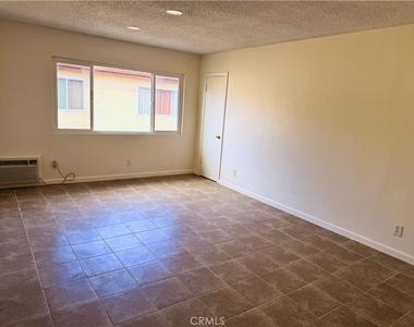 11118 Newville Ave - Photo Thumbnail 2