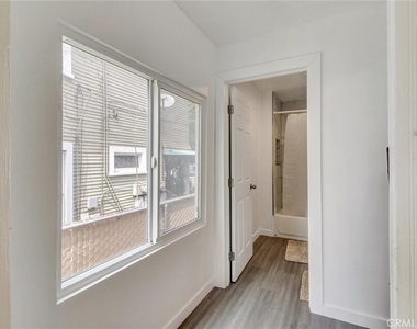 614 E 23rd - Photo Thumbnail 15