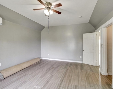 614 E 23rd - Photo Thumbnail 26