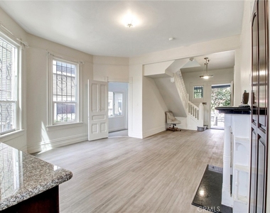 614 E 23rd - Photo Thumbnail 11