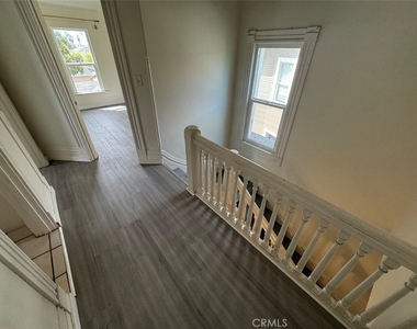 614 E 23rd - Photo Thumbnail 4