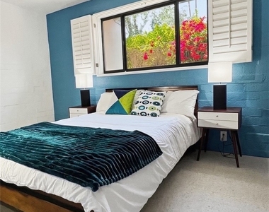 1523 E San Lorenzo - Photo Thumbnail 18