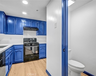 217 E Commonwealth - Photo Thumbnail 8