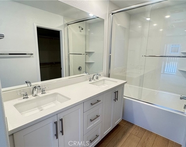 8397 Tapia Way - Photo Thumbnail 25