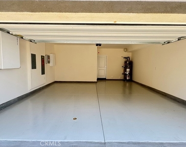 8397 Tapia Way - Photo Thumbnail 34