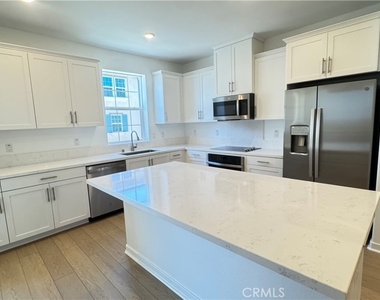 8397 Tapia Way - Photo Thumbnail 14