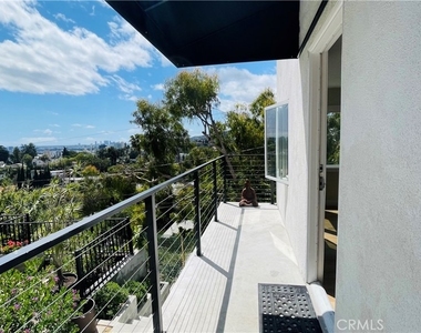 2183 Argyle Avenue - Photo Thumbnail 1