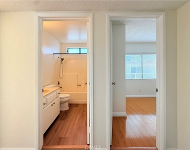 418 N 1st St - Photo Thumbnail 16
