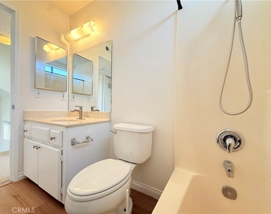 418 N 1st St - Photo Thumbnail 27