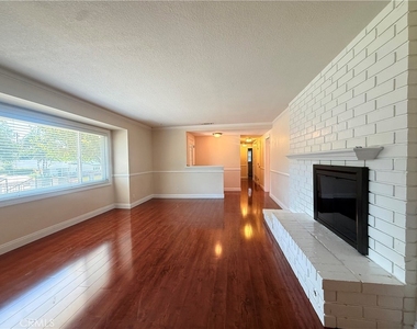 1131 Urell Drive - Photo Thumbnail 6