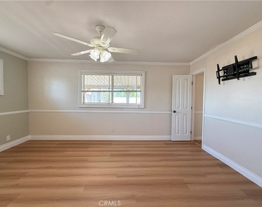 1131 Urell Drive - Photo Thumbnail 23