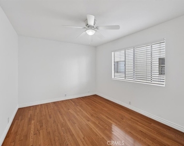 646 Coronado - Photo Thumbnail 10