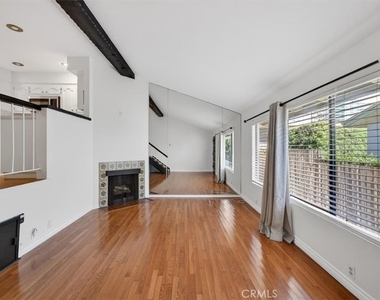 646 Coronado - Photo Thumbnail 4