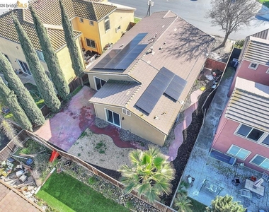 5470 Gold Creek Circle - Photo Thumbnail 12