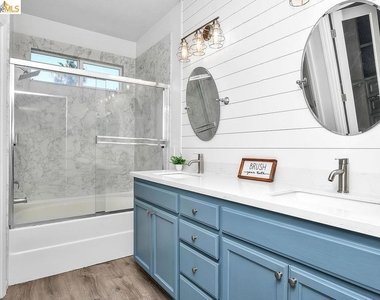 5470 Gold Creek Circle - Photo Thumbnail 10