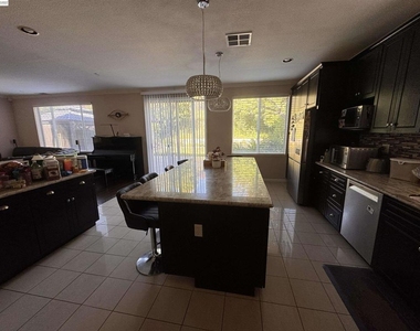 25806 Clear Springs Ct - Photo Thumbnail 11
