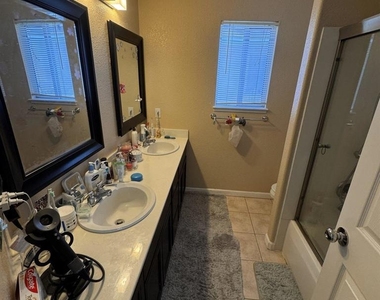 25806 Clear Springs Ct - Photo Thumbnail 19