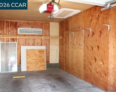 258 Napoli Ct - Photo Thumbnail 21
