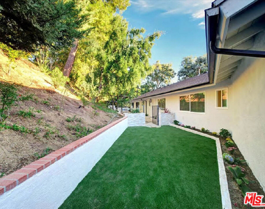 4732 Del Moreno Drive - Photo Thumbnail 29
