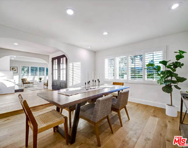 4732 Del Moreno Drive - Photo Thumbnail 6