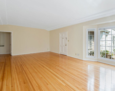 133 S Sweetzer Avenue - Photo Thumbnail 1
