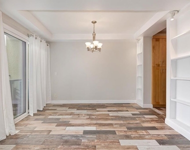 11789 Montana Avenue - Photo Thumbnail 8