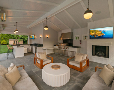 491 N Tigertail Road - Photo Thumbnail 14