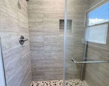 1154 N Orange Grove Ave. - Photo Thumbnail 8
