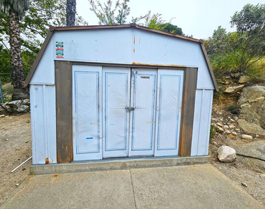 2251 Maurice Avenue - Photo Thumbnail 34