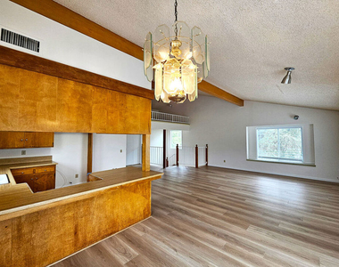 2251 Maurice Avenue - Photo Thumbnail 1