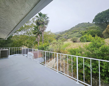 2251 Maurice Avenue - Photo Thumbnail 24