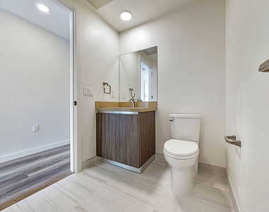 1070 S Bedford Street - Photo Thumbnail 25