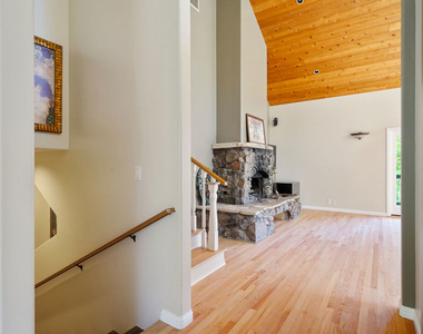 20912 Fontaine Road - Photo Thumbnail 28