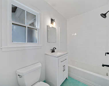 109 Homewood Road - Photo Thumbnail 21