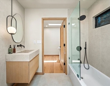14537 Hesby Street - Photo Thumbnail 19