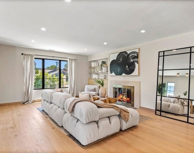 14537 Hesby Street - Photo Thumbnail 4