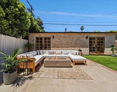 14537 Hesby Street - Photo Thumbnail 25