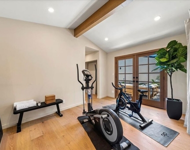 14537 Hesby Street - Photo Thumbnail 34