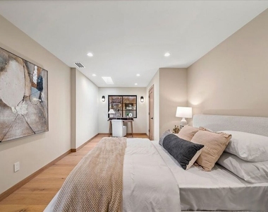 14537 Hesby Street - Photo Thumbnail 22
