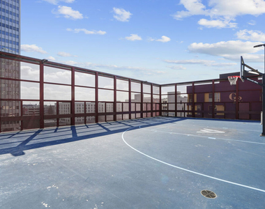 330 W 11th Street - Photo Thumbnail 24