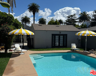 4147 Marcasel Avenue - Photo Thumbnail 8