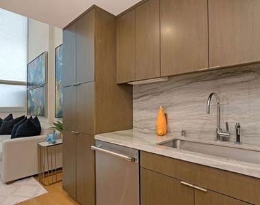 1705 Ocean Avenue - Photo Thumbnail 13