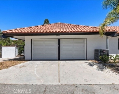 2199 Summitridge Drive - Photo Thumbnail 46