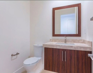 12642 Sandhill Lane - Photo Thumbnail 15