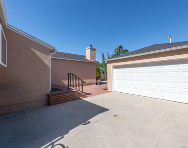 4948 Petit Avenue - Photo Thumbnail 58