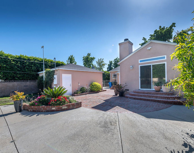4948 Petit Avenue - Photo Thumbnail 56