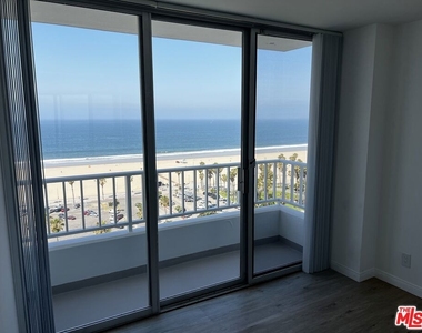2800 Neilson Way - Photo Thumbnail 12