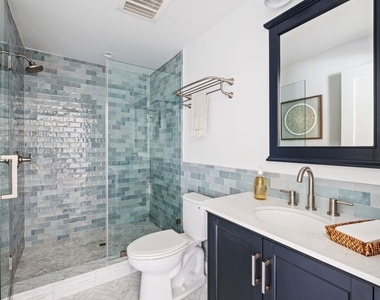 834 S Tremaine Avenue - Photo Thumbnail 52