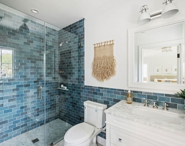 834 S Tremaine Avenue - Photo Thumbnail 46