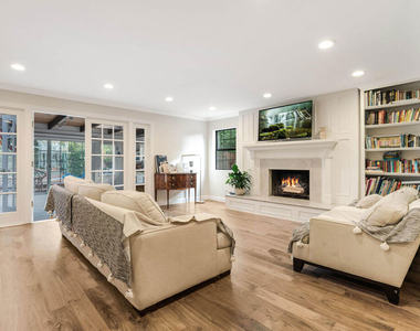 4415 Conchita Way - Photo Thumbnail 12